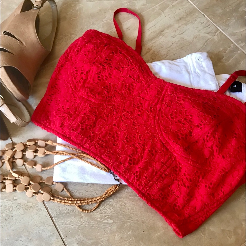 Red eyelet ~festival~ crop top
